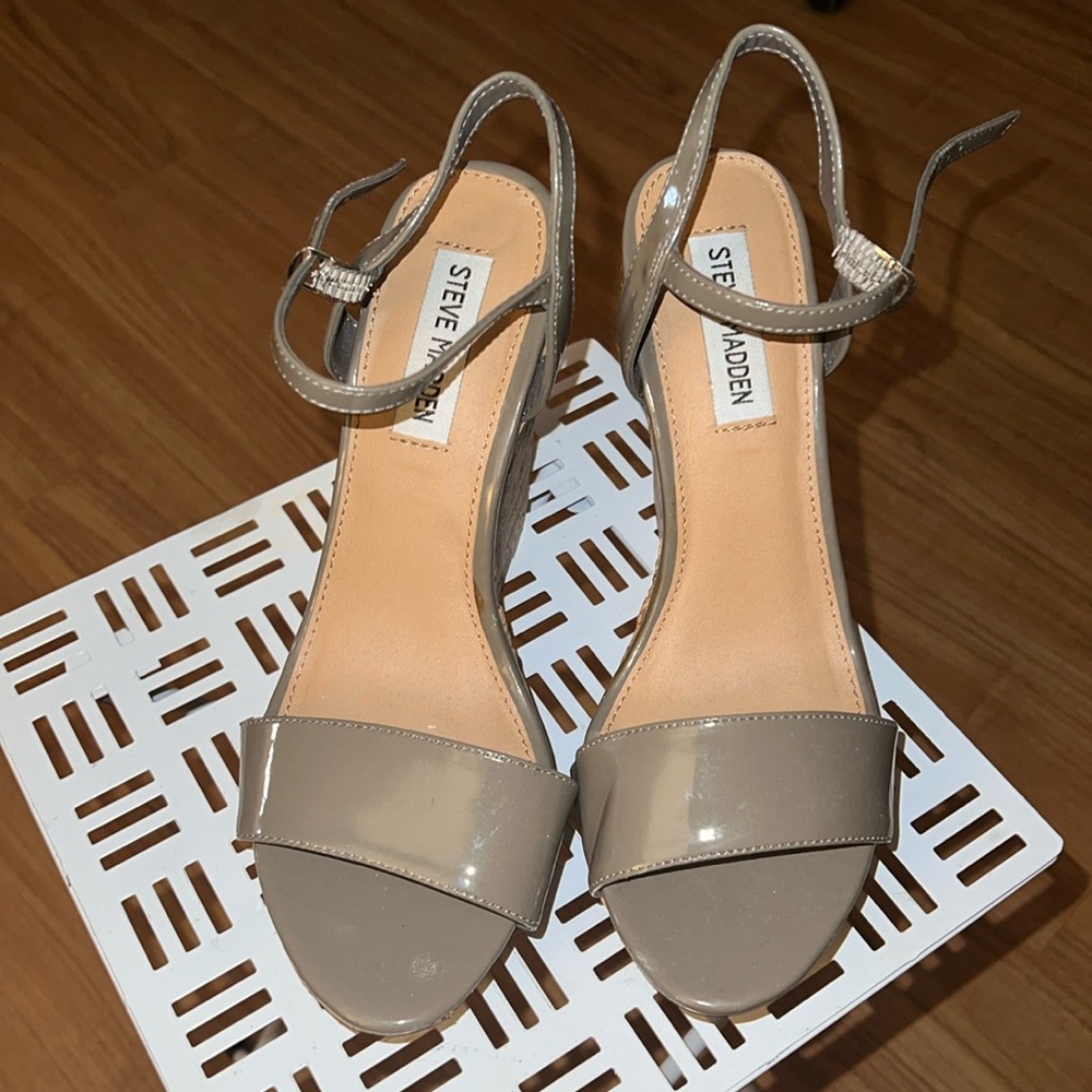 Steven madden wedges